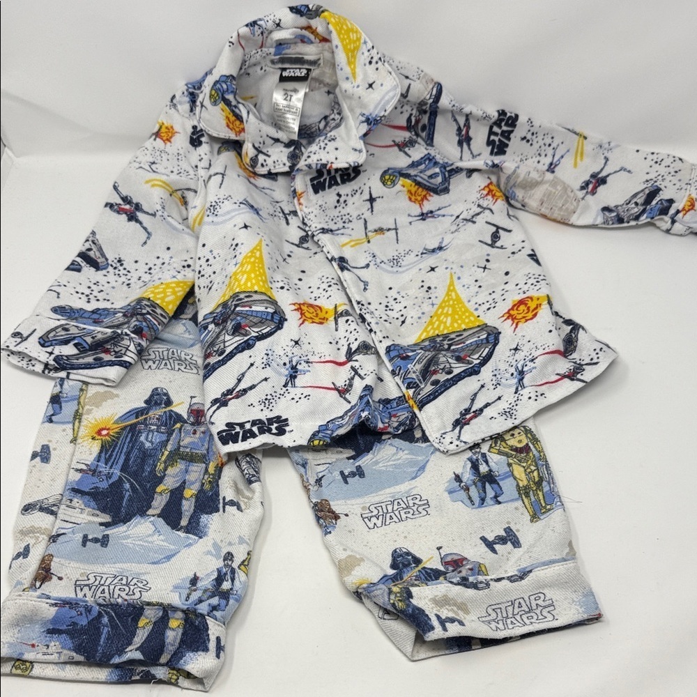 Pottery Barn Kids Star Wars Pajama Set - White and Blue size 2T